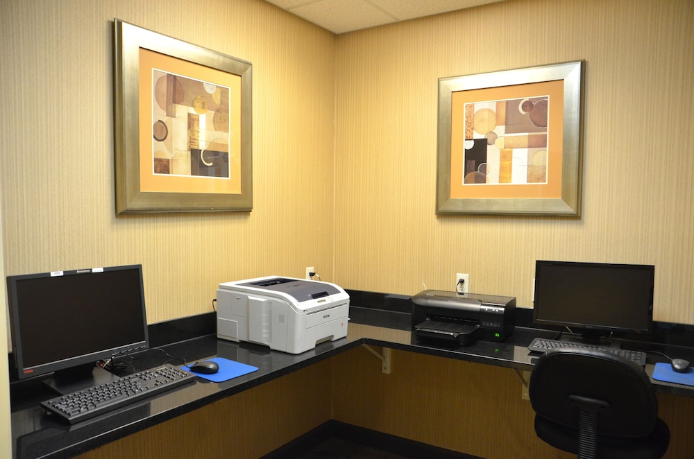 holiday inn express hotel and suites sidney by ihg