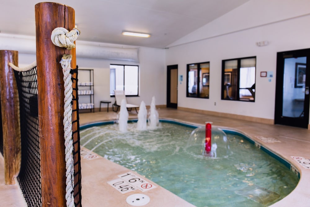holiday inn express hotel and suites sidney by ihg