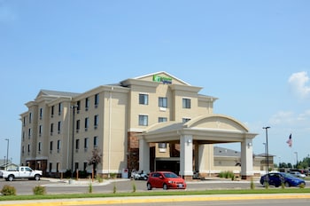 Holiday Inn Express Hotel & Suites Sidney By Ihg,Sidney>>Montana,3 star
