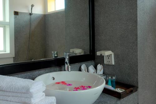 amber angkor villa hotel and spa