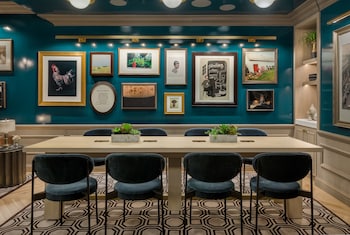 merrion row hotel and public house