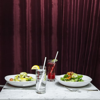 merrion row hotel and public house