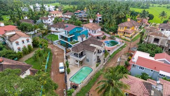 Villa Reverie 6 Bedroom Ultra Modern,,2 star