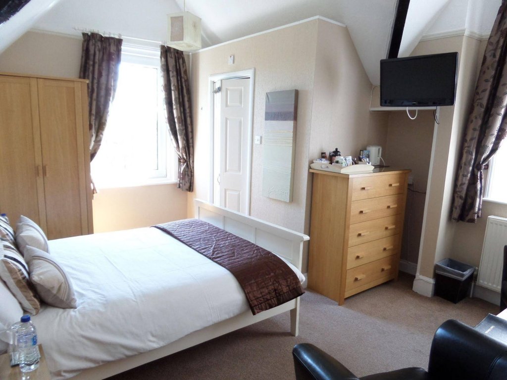 Beaumont House,Great Yarmouth>>Caister-On-Sea,4 star