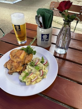bayerischer hof