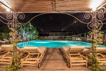hotel le roi theodore and spa