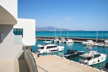 victoria marina hotel villeneuve loubet tapestry collection by hilton