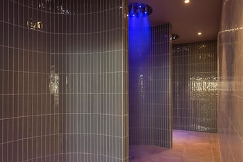 victoria marina hotel villeneuve loubet tapestry collection by hilton