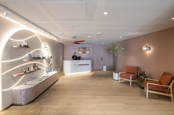 victoria marina hotel villeneuve loubet tapestry collection by hilton