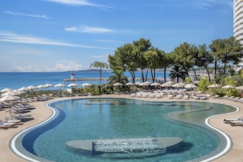 victoria marina hotel villeneuve loubet tapestry collection by hilton