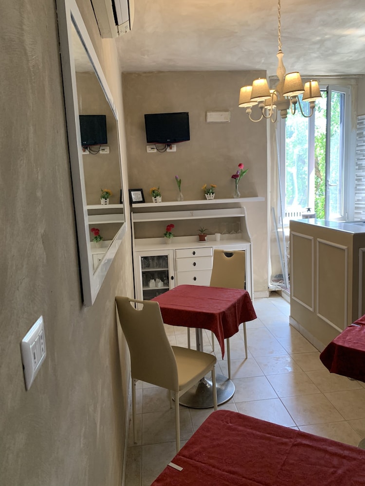 hotel aurelia milano centrale