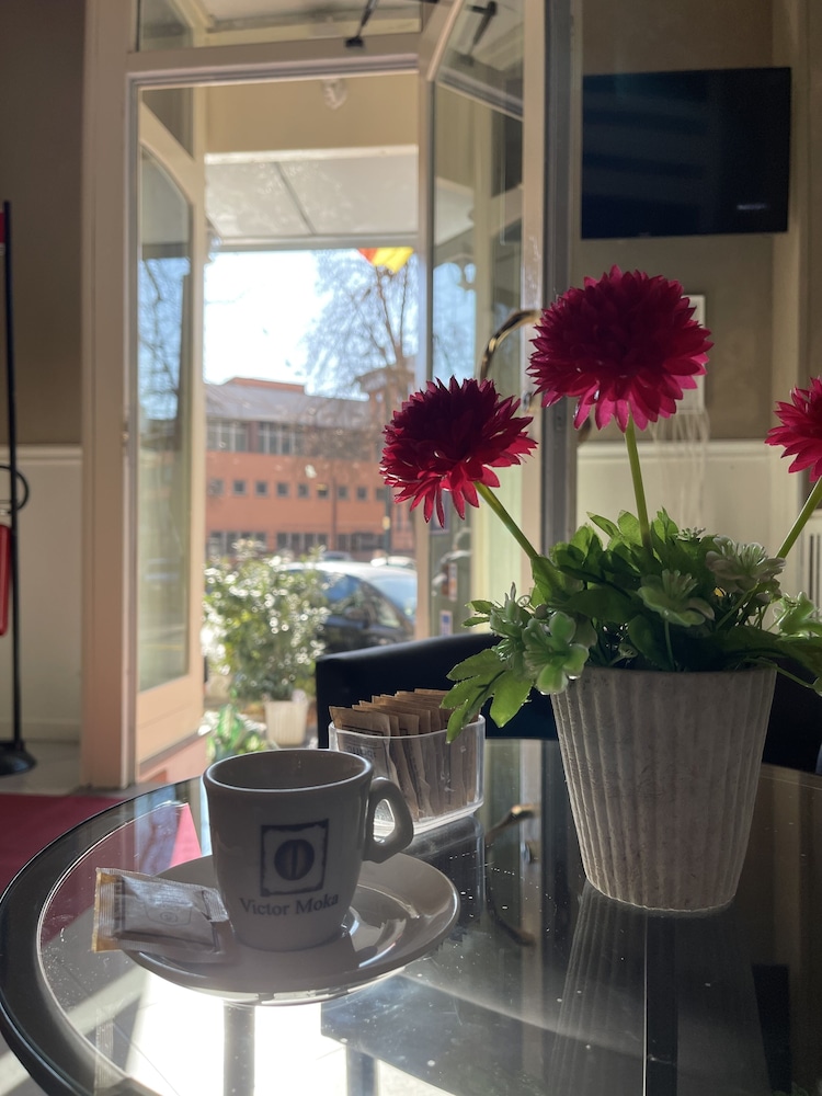 hotel aurelia milano centrale
