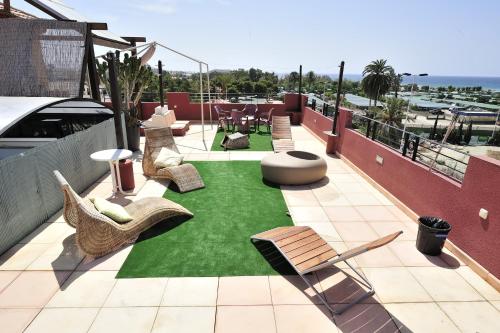 atrium hotel