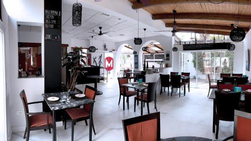 atrium hotel