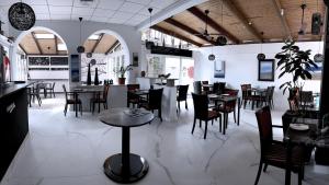 atrium hotel