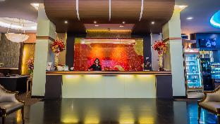 atrium boutique hotel
