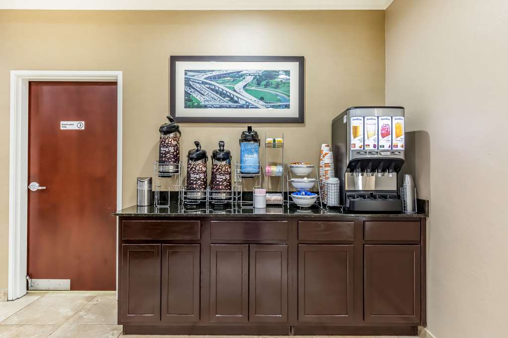 comfort suites houston iah airport beltway 8