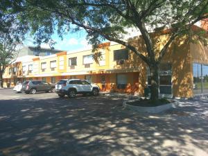 chicago lake shore hotel