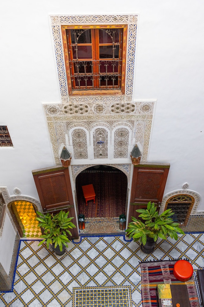 riad 9 fez