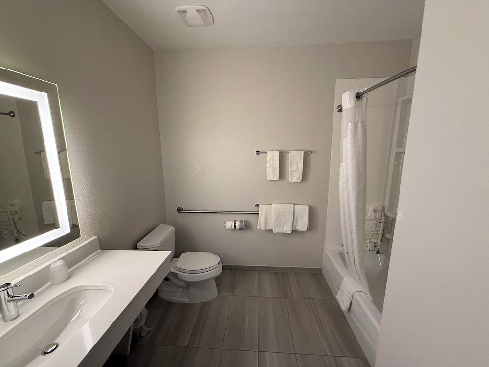 holiday inn express marble falls by ihg