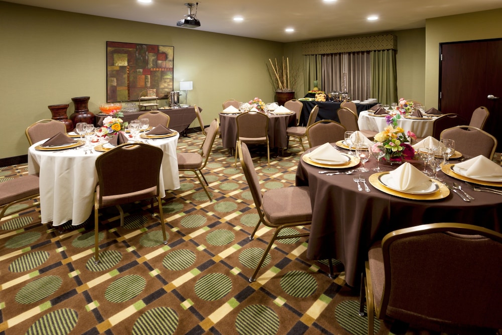 holiday inn express marble falls by ihg
