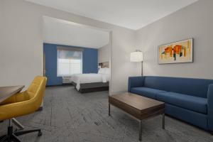 holiday inn express marble falls by ihg
