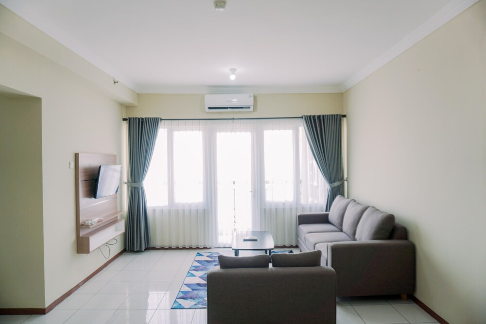 well furnished 2br grand palace kemayoran apartment