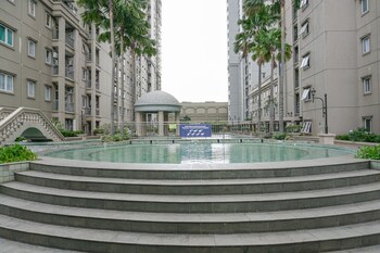 well furnished 2br grand palace kemayoran apartment