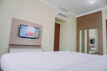 well furnished 2br grand palace kemayoran apartment