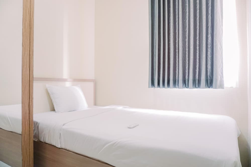 well furnished 2br grand palace kemayoran apartment