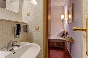 centro hotel arde koln trademark collection by wyndham