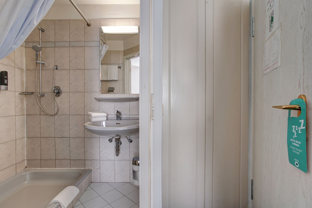 centro hotel arde koln trademark collection by wyndham