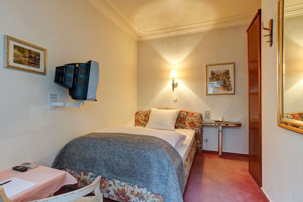 centro hotel arde koln trademark collection by wyndham