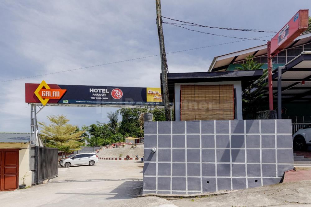 hotel 78 parapat mitra reddoorz