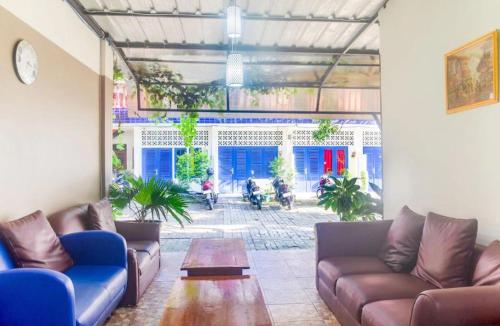 wisma minongga by spazie