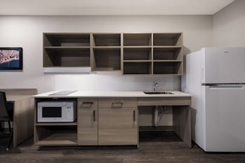 woodspring suites winston salem near hanes mall