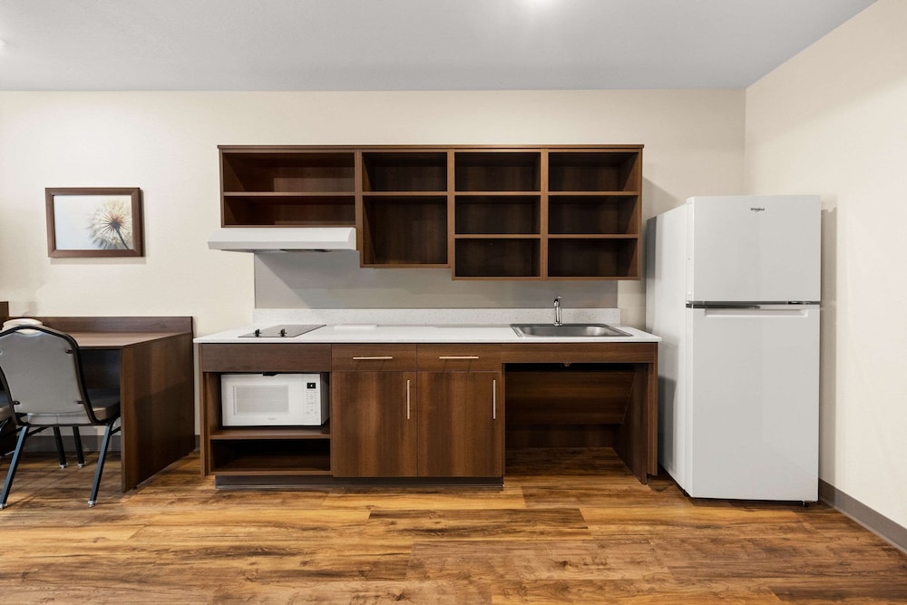 woodspring suites bowling green i 65