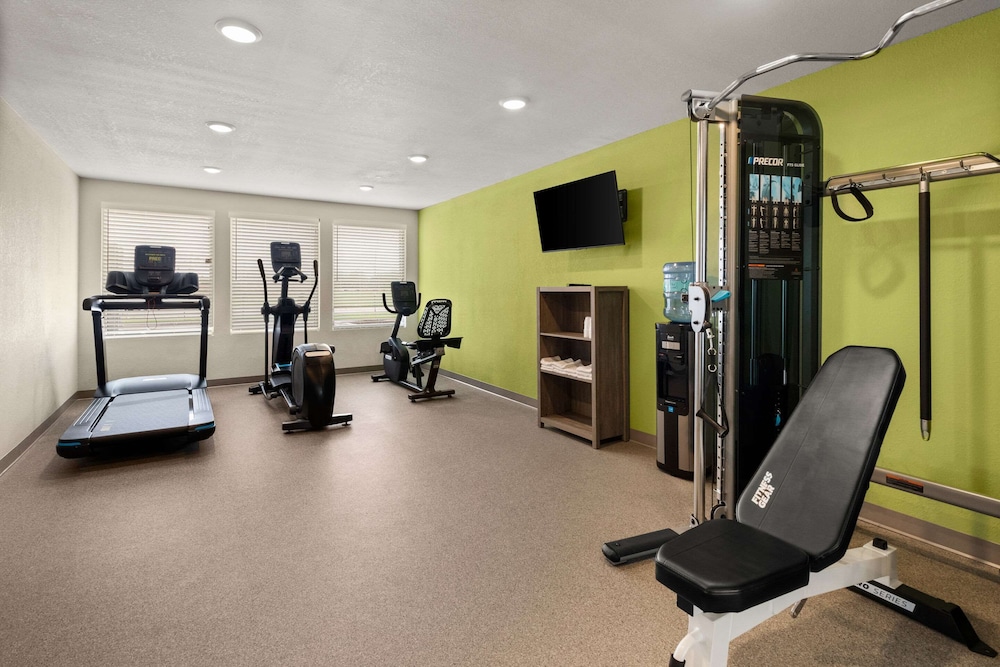 woodspring suites bowling green i 65
