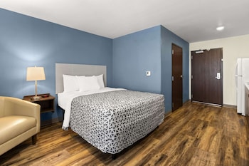 woodspring suites bowling green i 65