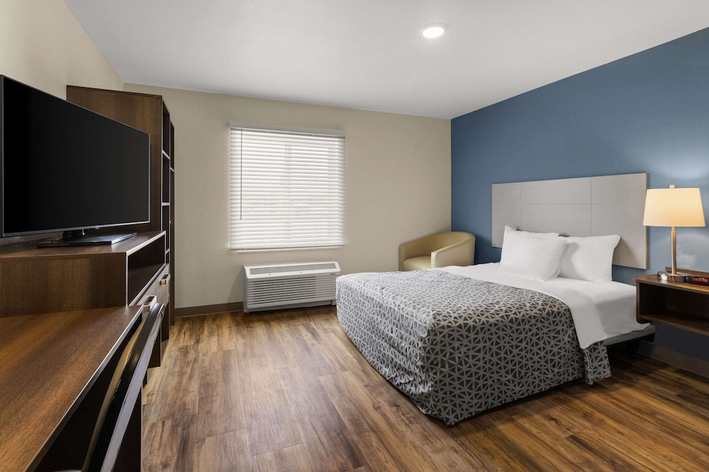 woodspring suites bowling green i 65