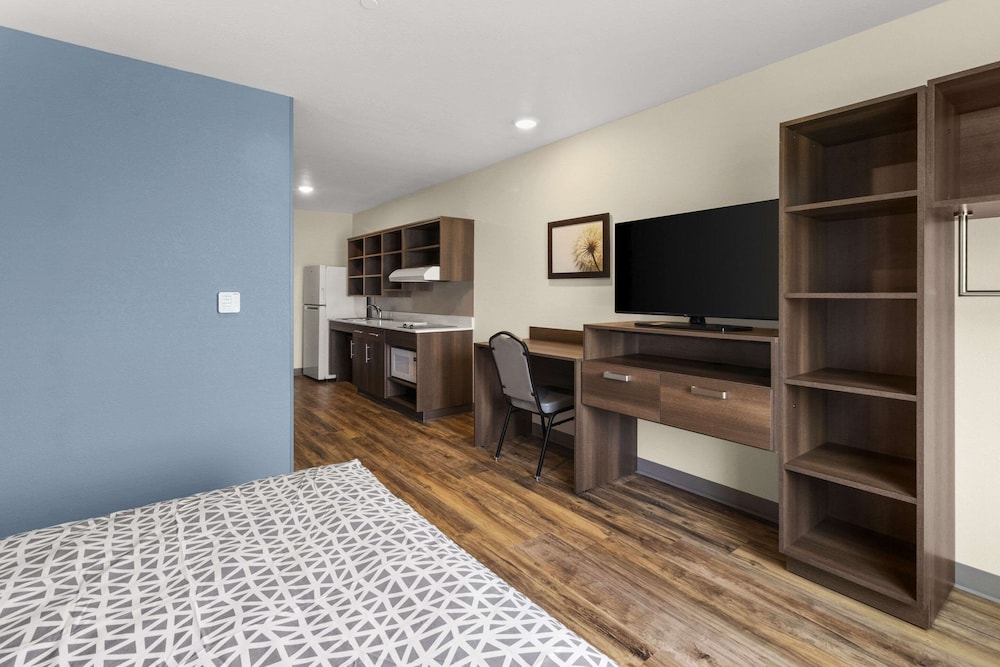 woodspring suites bowling green i 65