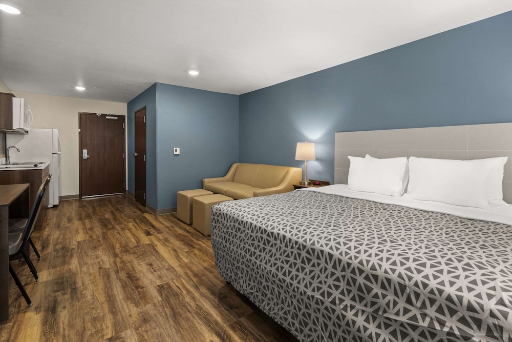 woodspring suites bowling green i 65