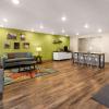 woodspring suites bowling green i 65