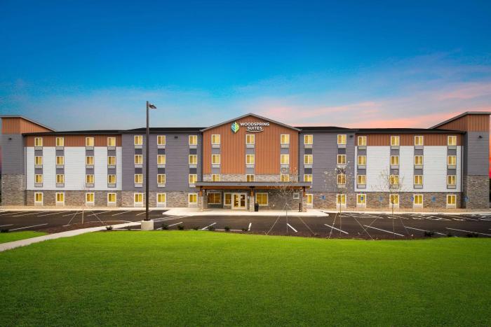 woodspring suites bowling green i 65