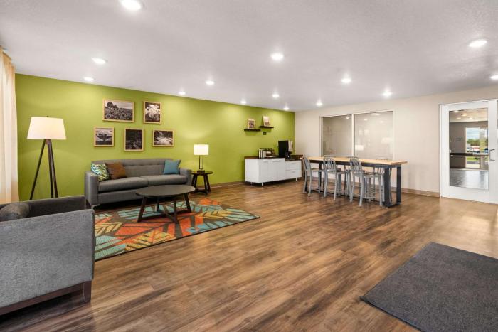 woodspring suites bowling green i 65