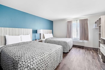 woodspring suites fort myers cape coral