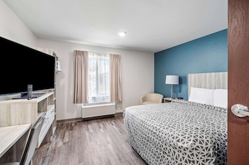 woodspring suites fort myers cape coral