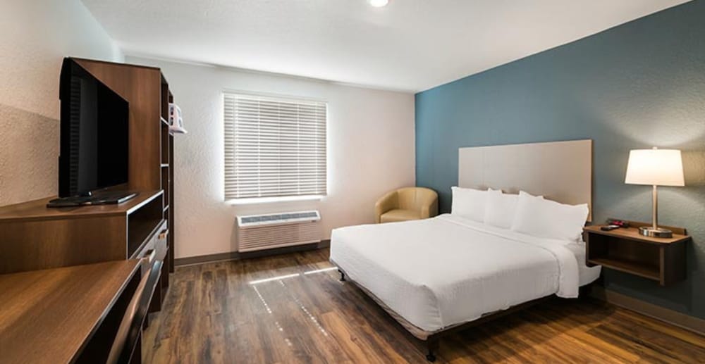 woodspring suites fort myers cape coral