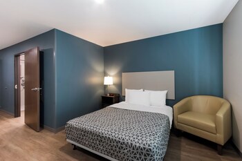 woodspring suites gilbert mesa gateway airport