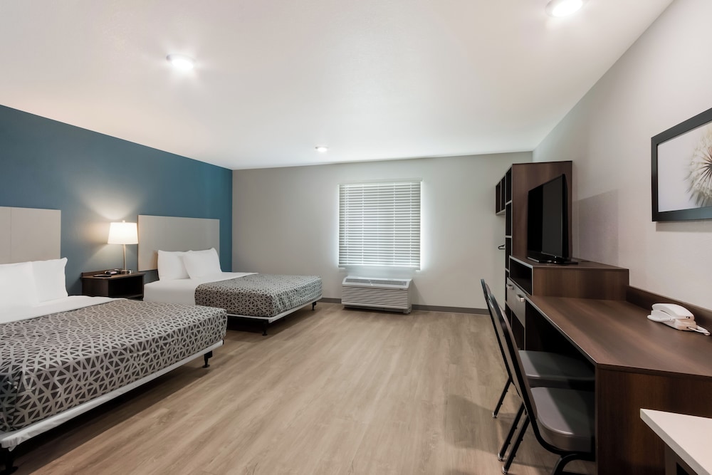 woodspring suites gilbert mesa gateway airport